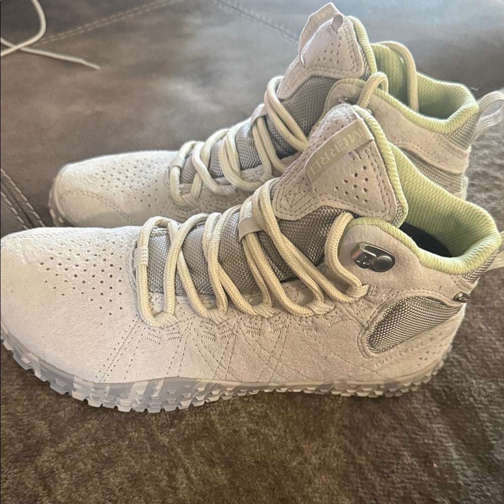 Merrell Kids' Cream and Gray Sneakers NEW 6.5